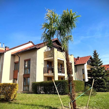Luxus Golf Apartment Bük 外观 照片