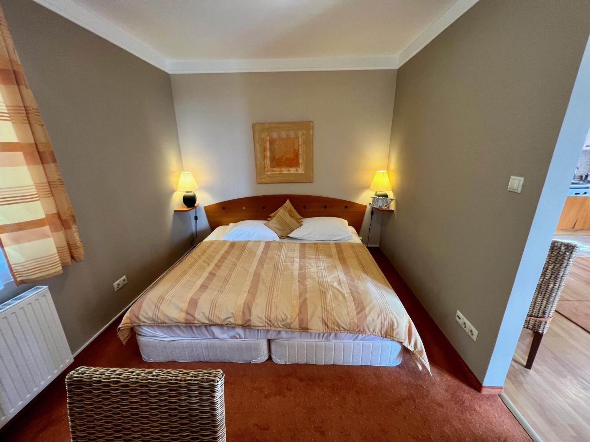 Luxus Golf Apartment Bük 外观 照片